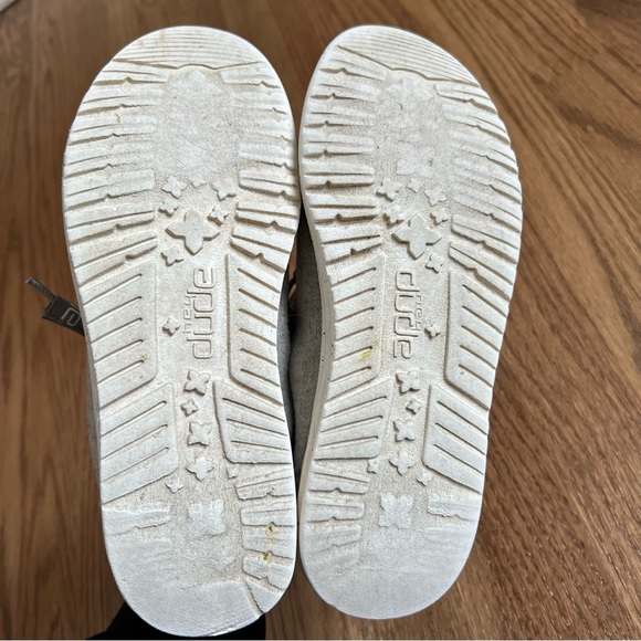 Hey Dude Cindy Light Gray Sz 6 - Picture 6 of 9